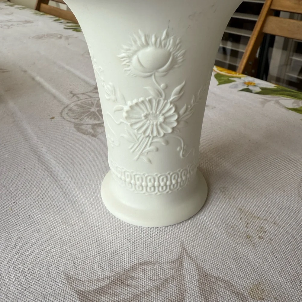 Kaiser, White Porcelain Embossed Floral Accent Vase, Made in Germany